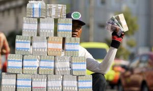Jualan uang halal dengan syarat/Ilustrasi SelArt/Nusantaranews/Foto via Ardilah Safitri