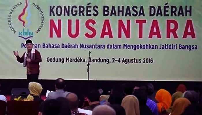 Catatan Kongres Bahasa Daerah Nusantara Pertama: 15 bahasa daerah telah punah dan 139 terancam