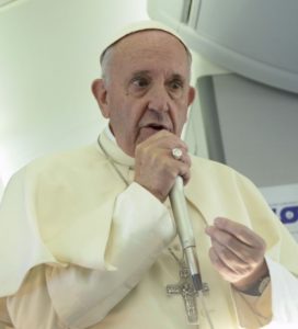 Paus Fransiskus: Tidak Benar Mengidentifikasi Islam dengan Kekerasan
