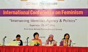Wacana dan Gerakan Feminisme di Indonesia: Persilangan Identitas, Agensi dan Politik