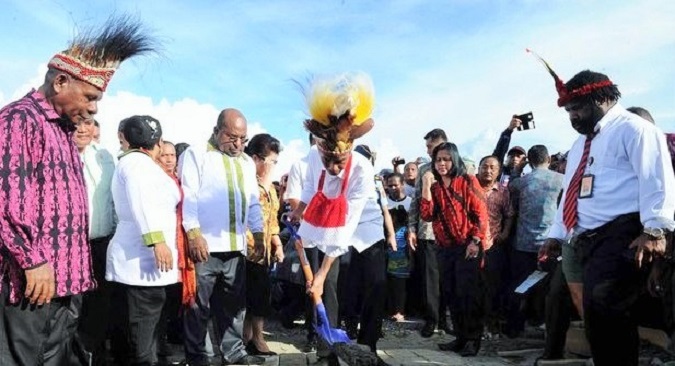 Jokowi dan BBM di Papua/Foto: Dok. Merdeka