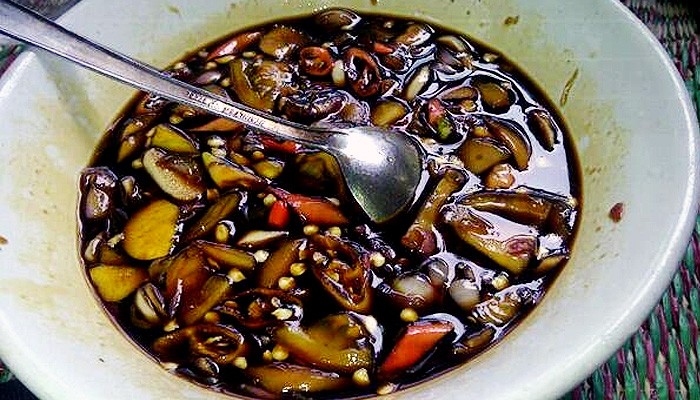 Menjajal pedasnya sambal Colo-Colo khas Ambon?Foto: Emer