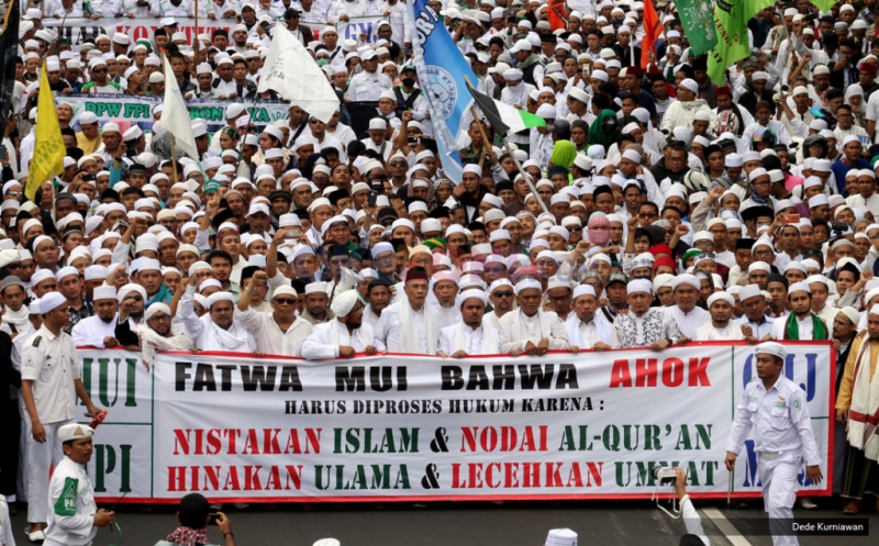 (Ilustrasi) Ribuan Massa Penuhi Jakarta pada aksi Bela Islam Jilid II. Foto Via Okezone