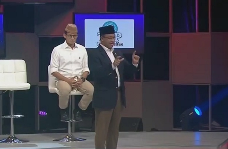 Cagub Anies menjelaskan Program Unggulan untuk DKI ke depan dalam acara debat kandidat Pilkada DKI di Djakarta Theater, Jakarta Pusat, Kamis (15/12) malam/Foto via KOMPAS TV ‏(@KompasTV)