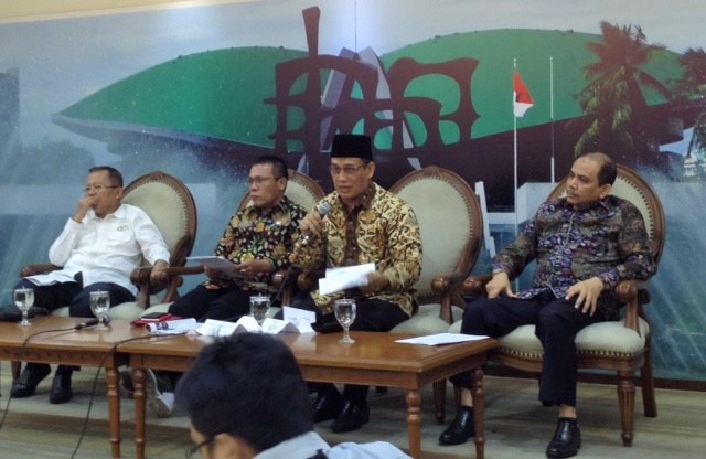 Dari kiri ke kanan, Arsul Sani (baju putih), Masinton Pasaribu, Muhammad Syafi'i dan Dossy Iskandar saat konferensi pers/Foto Deni / NUSANTARAnews