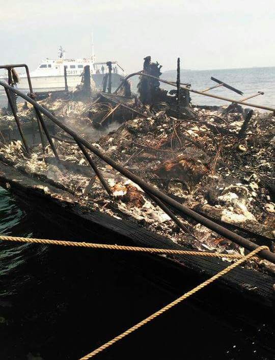 Kapal Wisata Tujuan Pulau Seribu Terbakar/Foto Istimewa