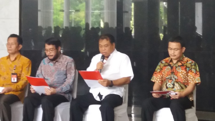 Ketua Mahkamah Konstitus (MK), Arief Hidayat Saat Konferensi Pers Kamis (27/1/2017). Foto Fadilah/Nusantaranews