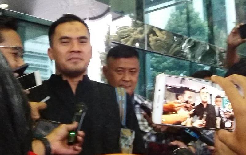 Saipul Jamil usai diperiksa penyidik Komisi Pemberantasan Korupsi (KPK). Foto Fadilah/Nusantaranews