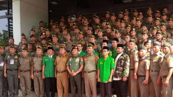 Sinergi TNI dan Banser Menakutkan Bagi Negara Lain. Foto via tribun