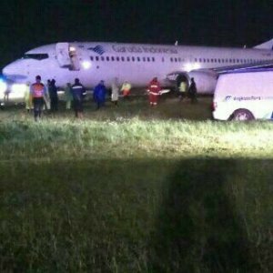 Pesawat Garuda Tergelincir Saat Hendar Mendarat di Bandara Yogyakarta. Foto Eric/Nusantaranews