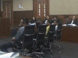 Mantan Karyawan PT Bali Pacific Pragama, Dadang Prihatna memberikan kesaksian untuk kasus korupsi dengan terdakwa Ratu Atut, hari ini, Rabu, (29/3/2017). Foto Restu Fadilah / NUSANTARAnews