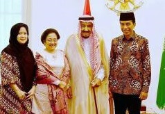 Raja Salman bersama Megawati, Puan Maharani dan Presiden Jokowi di Istana/Foto Dok. Humas Sekpres
