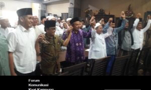 Forum Komunikasi Kyai Kampung ingin temua Jokowi. Foto Tri Wahyudi