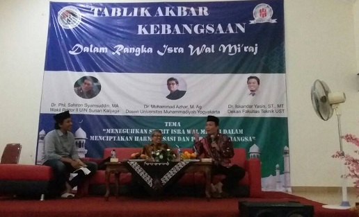 Tabligh Akbar Kebangsaan Forum BEM DIY. Foto Stuan Nasution