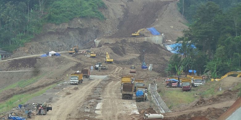 Pembangunan Tol Bawen-Salatiga/Foto via kompas/Nusantaranews