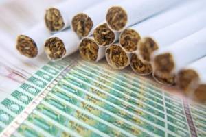 Pemerintah Diminta Tak Naikkan Cukai Rokok