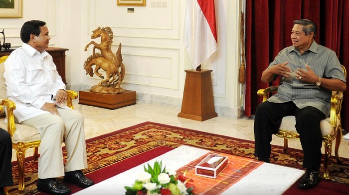SBY saat menerima Prabowo Subianto di Istana Merdeka, Selasa (13/5/2014). Teks dan Foto: Rusman/ Detik.com