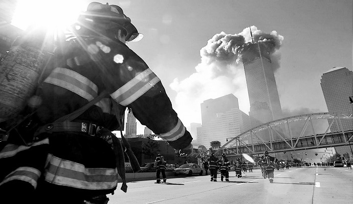 Serangan 11 September (disebut September 11, September 11th atau 9/11). (Getty Images)