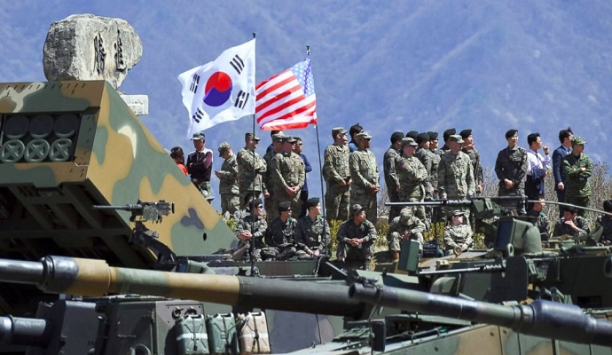 latihan militer gabungan antara Korea Selatan (Korsel) bersama Amerika Serikat (AS). Foto: Dok. Jung Yeon-Je/AFP/Getty Images