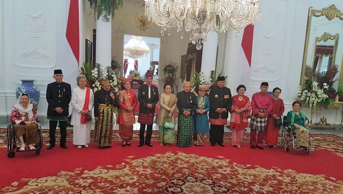 Foto Bersama Priseden RI Jokowi Dodo dengan Para mantan Presiden dan Istri-istrinya. 17 Agustus 2017. Foto: Istimewa