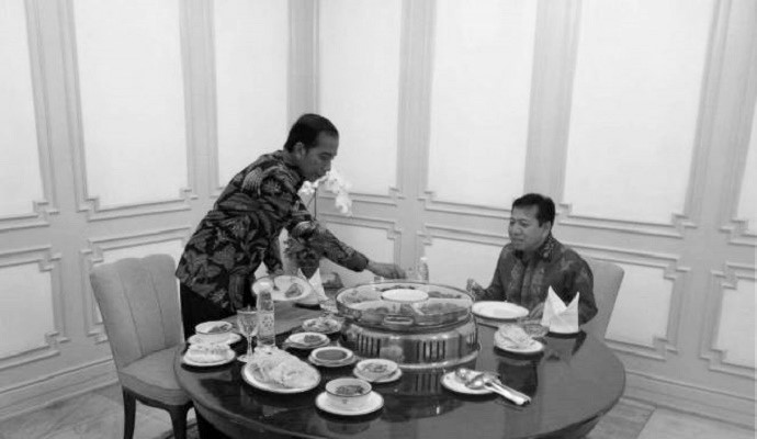 Presiden Jokowi menjamu Ketum Golkar Setya Novanto. (Foto: Viva/Moh Nadlir/Ilustrasi)