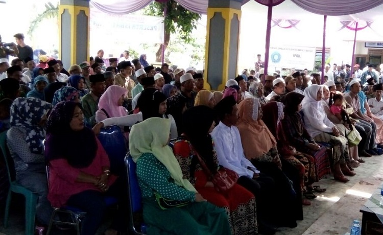 Unik, Isbat Nikah Sambil Nobar Film Pengkhiatatan G30S/PKI