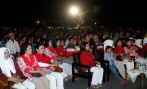 Demi Kesaktian Pancasila Masyarakat Jember Nobar film G30S/PKI