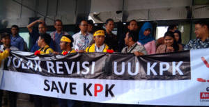 Revisi UU KPK, LPBHNU Persilahkan Rakyat Tempuh Jalur Hukum Bukan Malah Demo di Jalanan