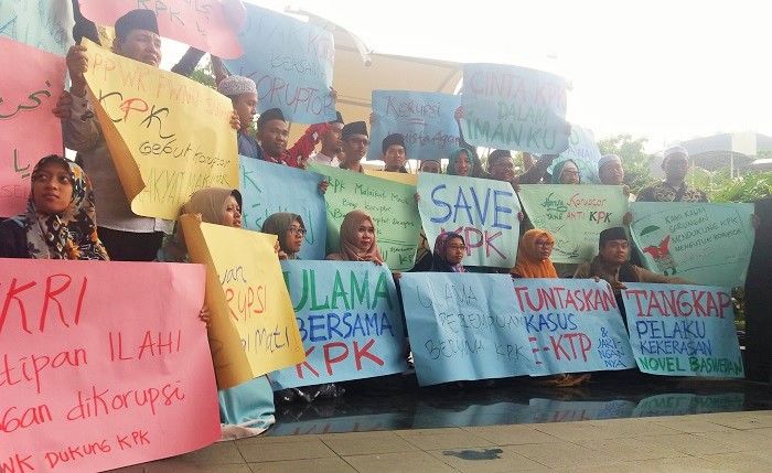 Kiai NU Sambangi KPK Berikan Dukungan. Foto Restu Fadilah/ NusantaraNews