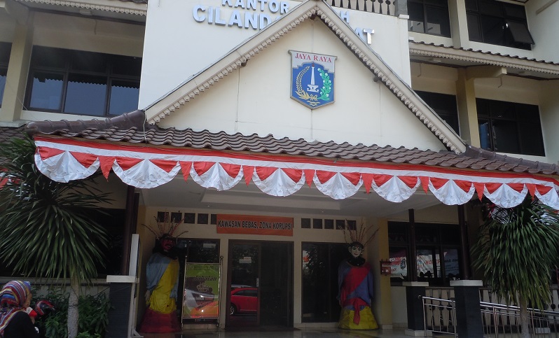 Kantor Kelurahan Cilandak Barat, salah satu kelurahan sadar hukum yang ditetapkan Kemenkumha. Foto: Dok. arifinnursalim