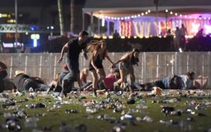 Ariana Grande Sebut Penembakan di Las Vegas Sebagai Tindakan Terorisme
