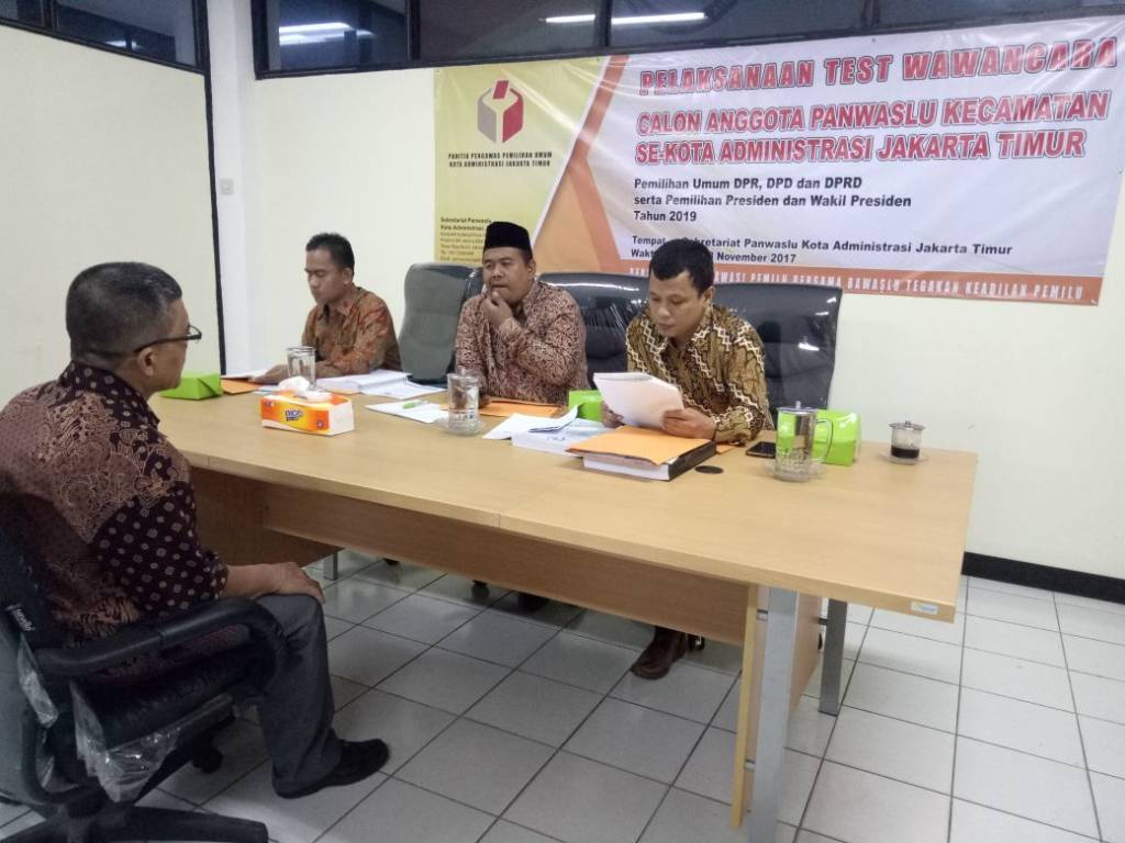 Panitia Pengawas Pemilihan Umum (Panwaslu) Kota Administrasi Jakarta Timur membentuk Pengawasan Pemilu tingkat Kecamatan. (Foto: A.Yani/Istimewa)