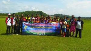 PMMD se-Kecamatan Sutojayan mengadakan coaching clinic sepak bola. Foto: Sindu Al Blitary