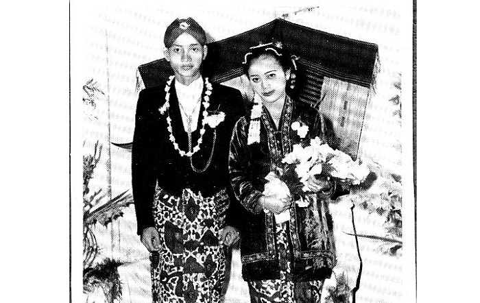 Foto Pernikahan Rendra dengan Sunarti Soewandi, 31 Maret 1959. Foto: Dok. Keluarga Sunarti