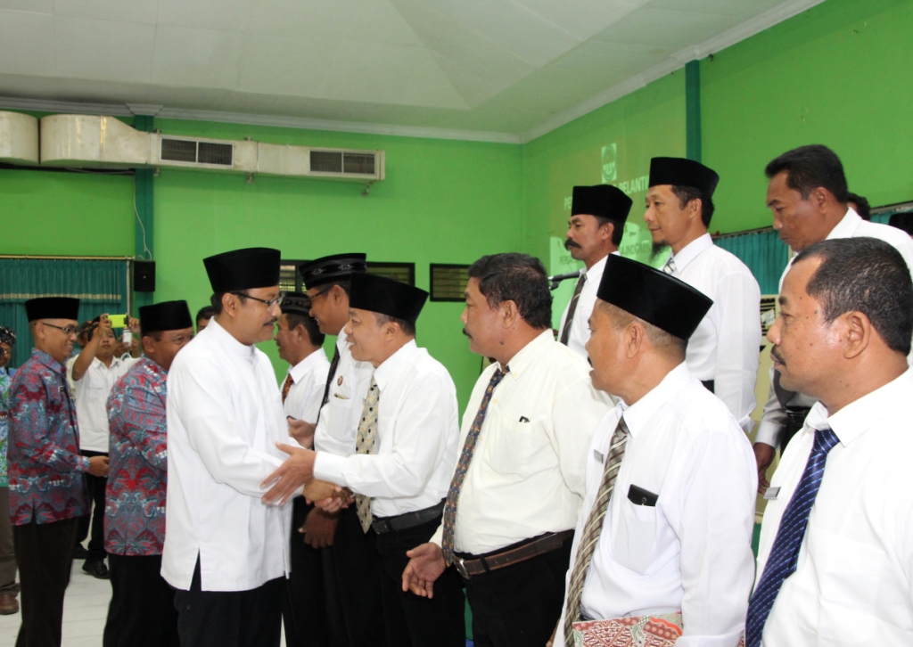 Wakil Gubernur Jatim Drs