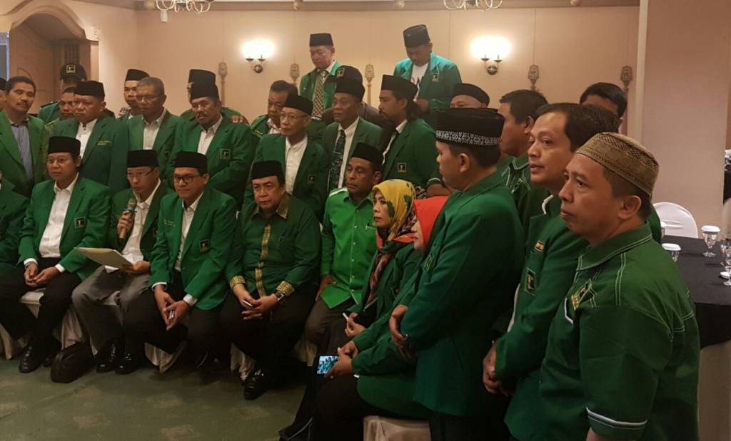 Konferensi pers PPP kubu Djan Faridz di Hotel Sahid Jaya, jelang pelaksanaan Hari Lahir PPP di Stadion Manahan Solo, Minggu (7/1/2018). Foto: Istimewa/NusantaraNews