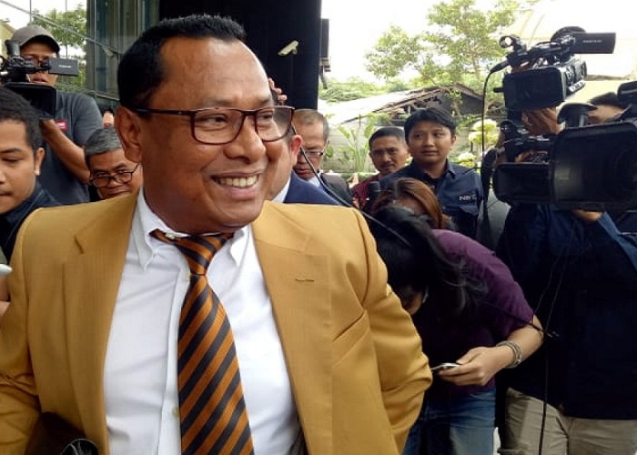 Kuasa Hukum Fredrich Yunadi, Sapriyanto Refa mengaku tidak tahu menahu soal pelaporan terhadap Wakil Ketua KPK Basaria Panjaitan dan Jubir KPK Febri Diansyah.