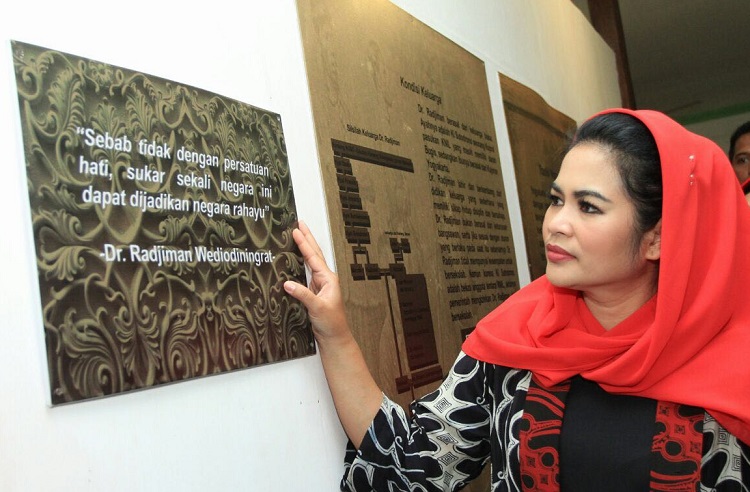 Puti Soekarno Berkunjung ke Rumah Radjiman (Foto Tri Wahyudi/Nusantaranews)