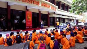 UAD Yogyakarta Tidak Melarang Cadar Kecuali Dalam Tiga Syarat Ini