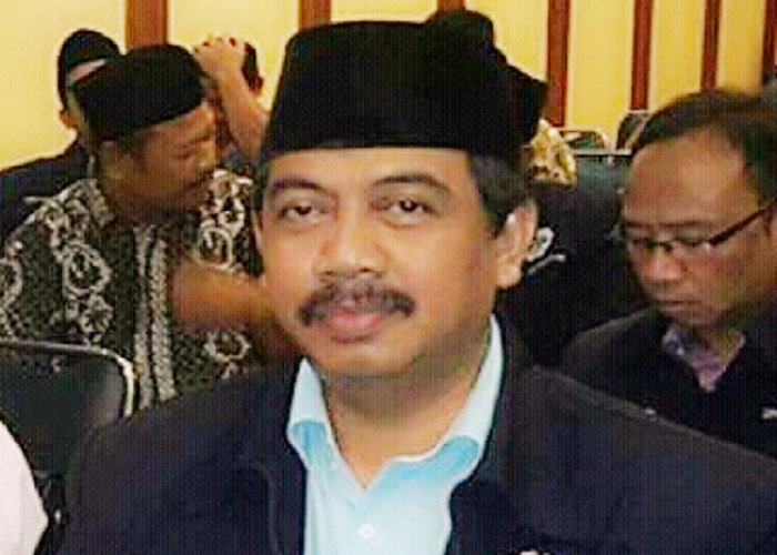 Ketua Umum Federasi Minyak Gas Tambang Kimia Kesehatan dan Farmasi (MITAKIKEF) DPP K Sarbumi H Umrah M Thaib