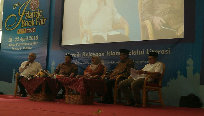 Bedah Buku KH A Hasyim Muzadi Islamic Book Fair 2018 di Jakarta Convention Center (JCC) Senayan Jakarta, Jumat (20/4). (Foto: Istimewa)