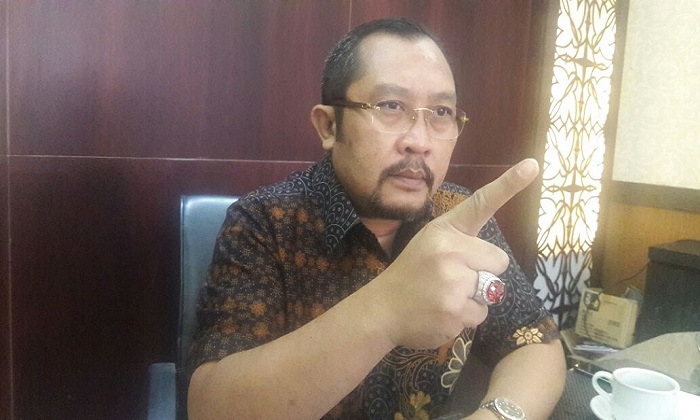 Anggota DPRD Jawa Timur Komisi C Sahat Tua Simanjuntak menuding PT Panca Wira Usaha (PWU) Jawa Timur gagal menjalankan rencana bisnisnya. (Foto: Setya/NusantaraNews)
