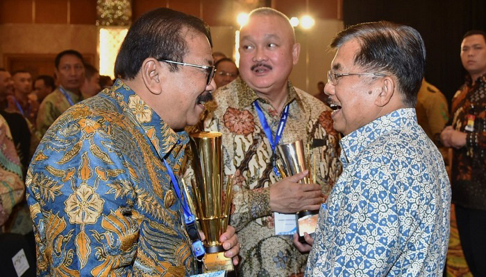 Jawa Timur Raih Penghargaan Pembangunan Daerah Terbaik Tingkat Provinsi