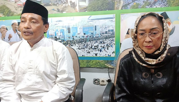 PWNU Jatim mencabut laporan terhadap Sukmawati Soekarno Putri terkait puisi berjudul Ibu Indonesia yang dinilai melecehkan ajaran Islam, Rabu (18/4/2018). (Foto: Setya/NusantaraNews)