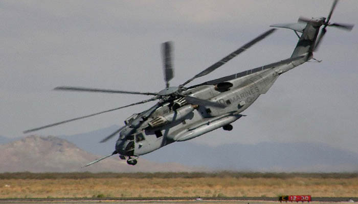 Helikopter Sikorsky CH-53 Super Stallion milik Korps Marinir dan Angkatan Laut AS