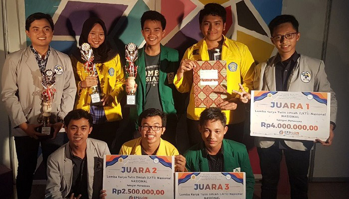 Mahasiswa UIN Alauddin Makasar Raih Juara III Lomba Karya Tulis Ilmiah Tingkat Nasional