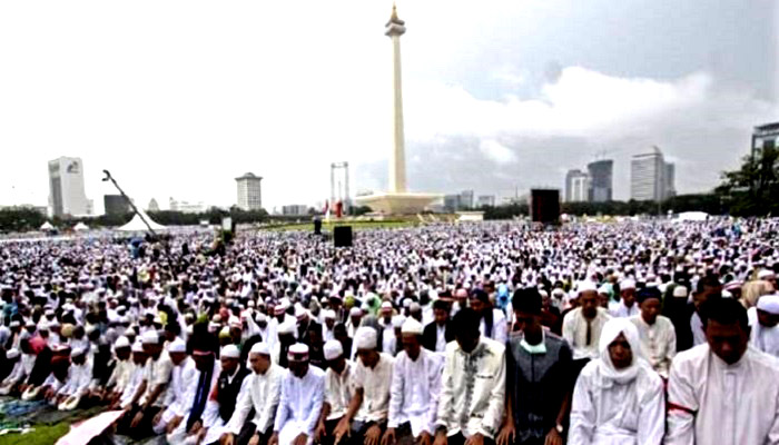 Umat Islam dalam aksi 212. (Foto: Istimewa)
