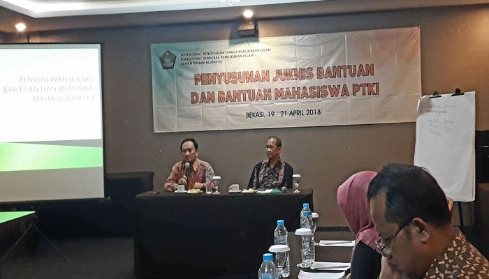 Kegiatan Penyusunan Petunjuk Teknis Bantuan Kemahasiswaan Drektorat Pendidikan Tinggi Islam pada Jumat (20/4) di Bekasi. (Foto: Istimewa)
