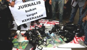 Pelaku Kekerasan Terhadap Jurnalis Saat Meliput Aksi 22 Mei Diminta Segera Diusut