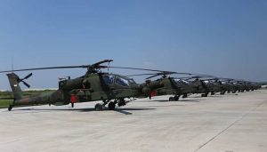 TNI AD Terima 8 Unit Helikopter Serang AH-64E Apache